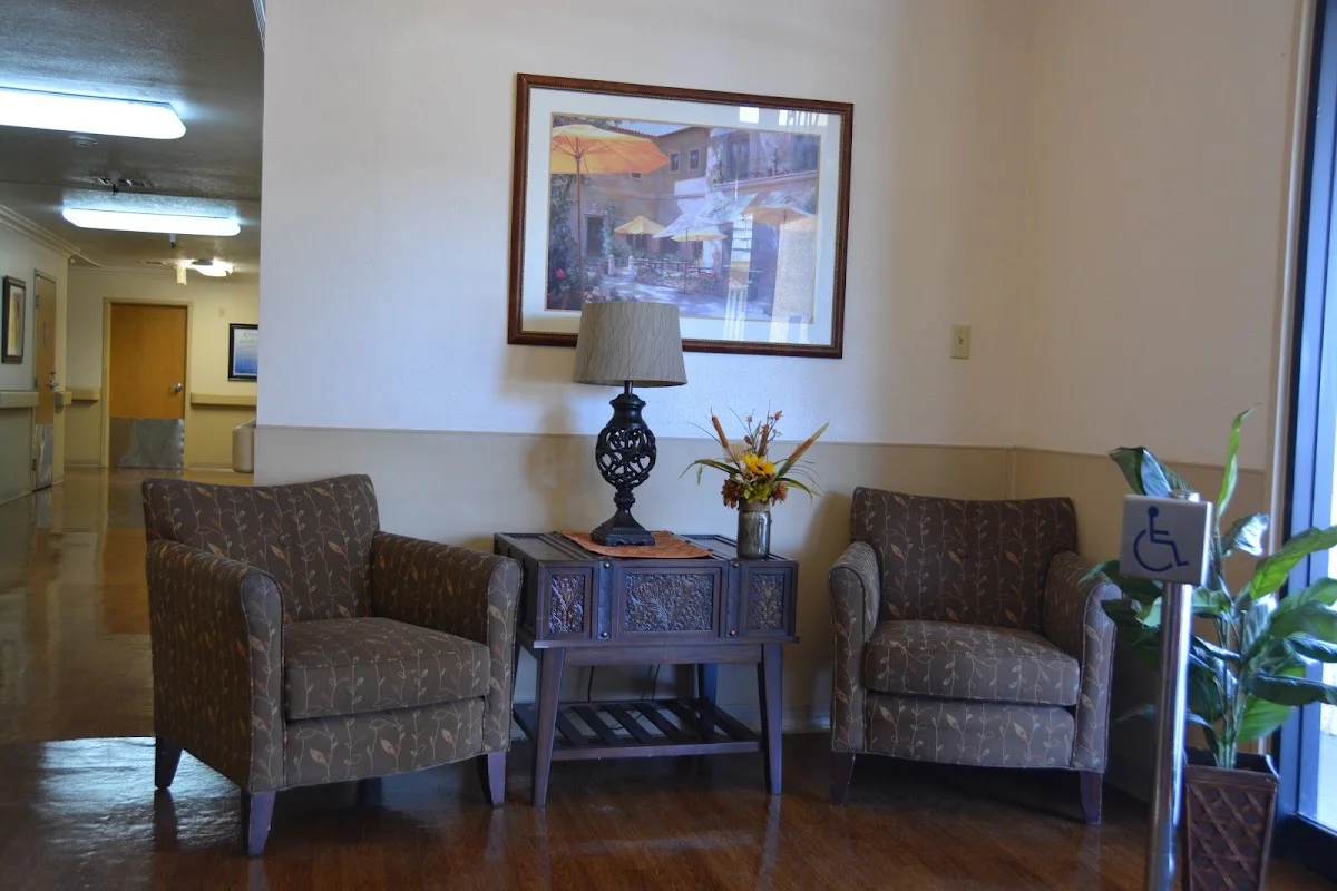 Horizon Health and Rehabilitation Center - Photo 3