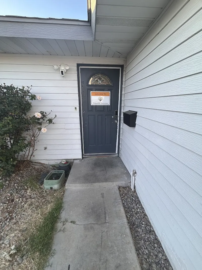 Hopeful Seasons - Photo 1