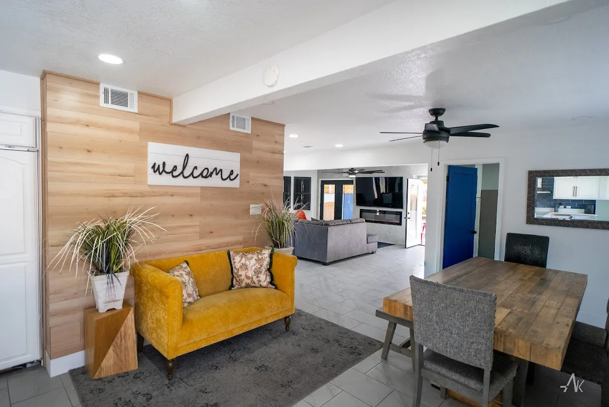 Amenities at Lasvegas sober living home — blue