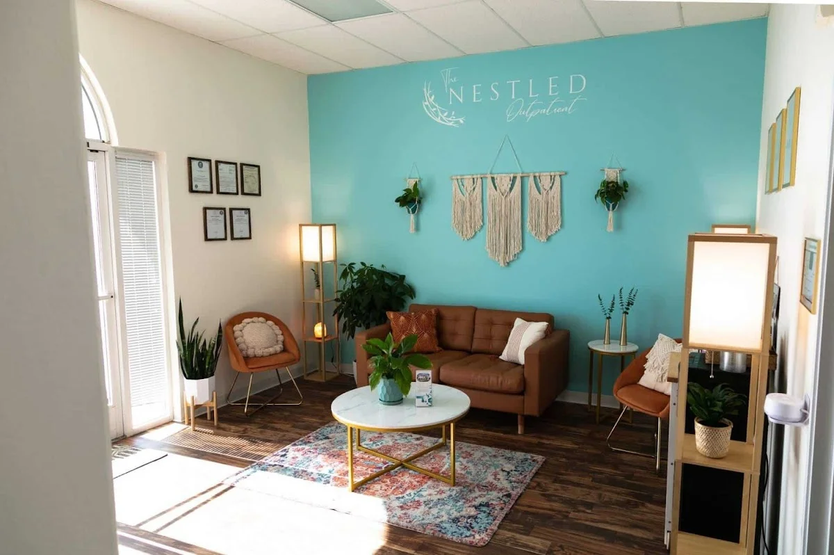 The Nestled Outpatient - Photo 1