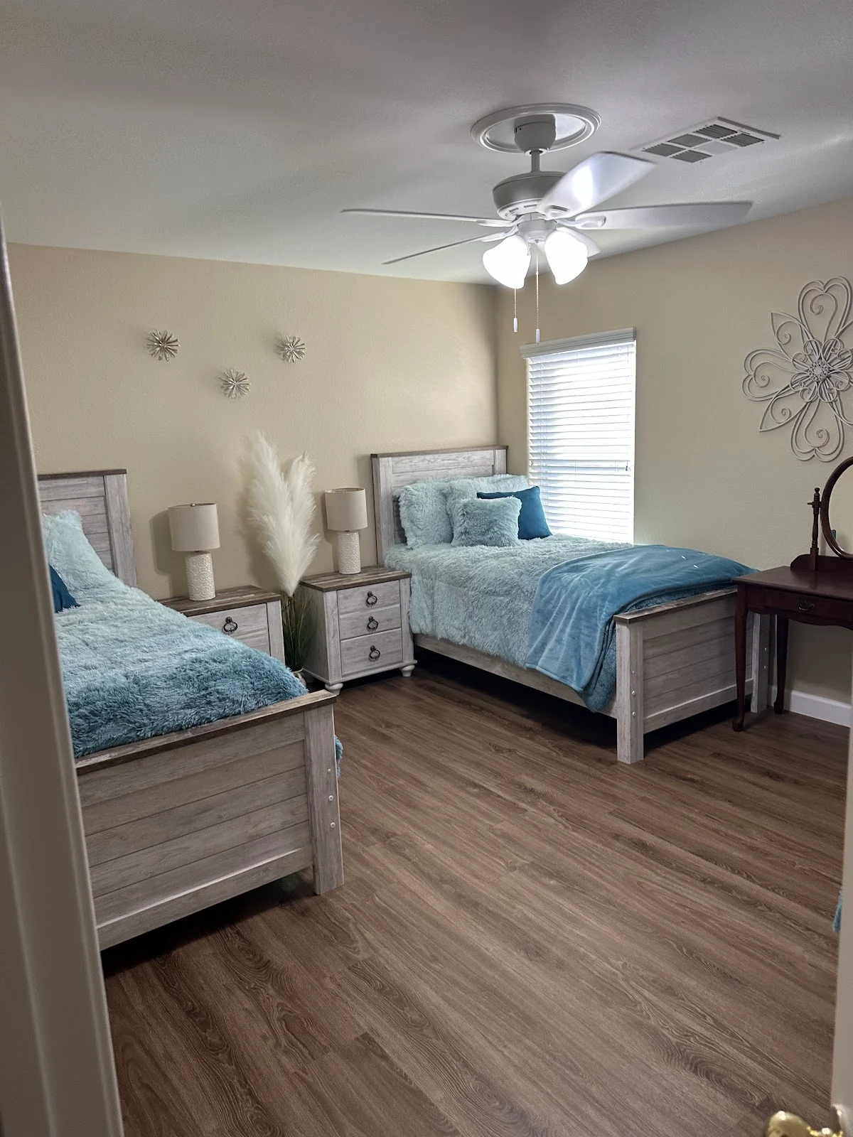 Recovery Road - Photo 3