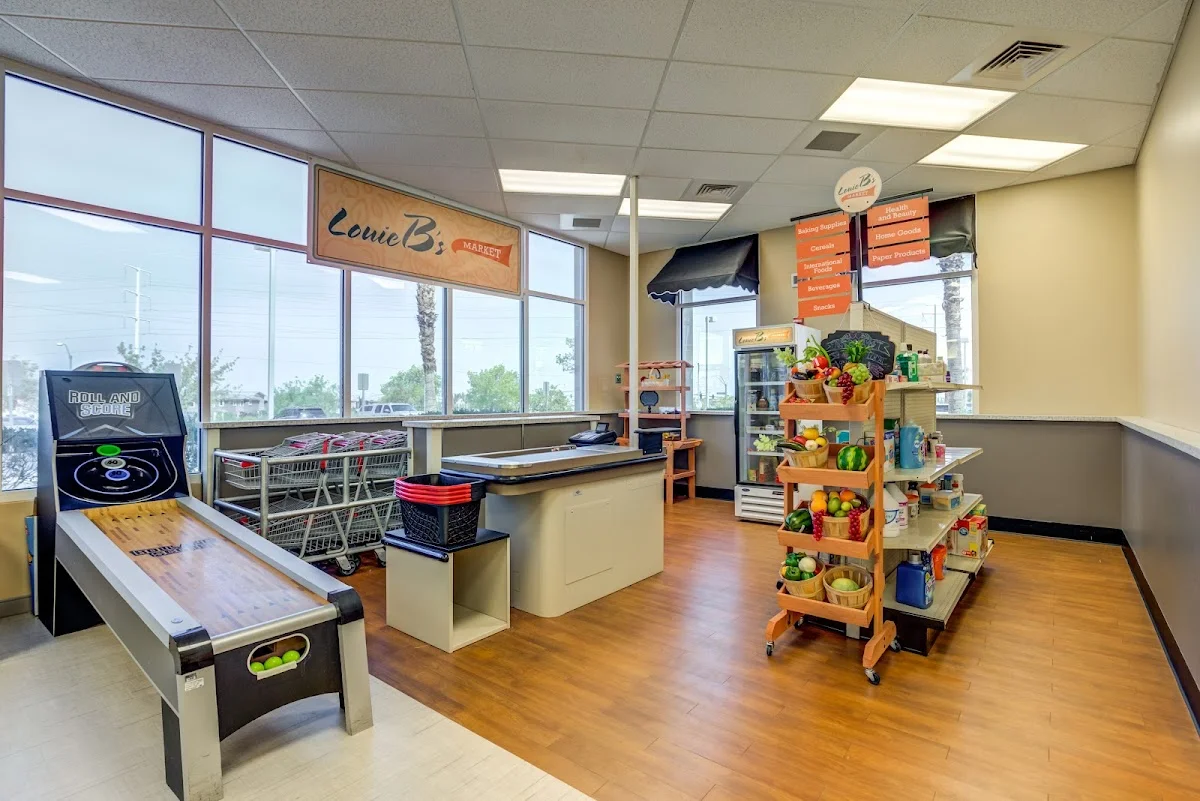 Encompass Health Rehabilitation Hospital of Henderson - Photo 5