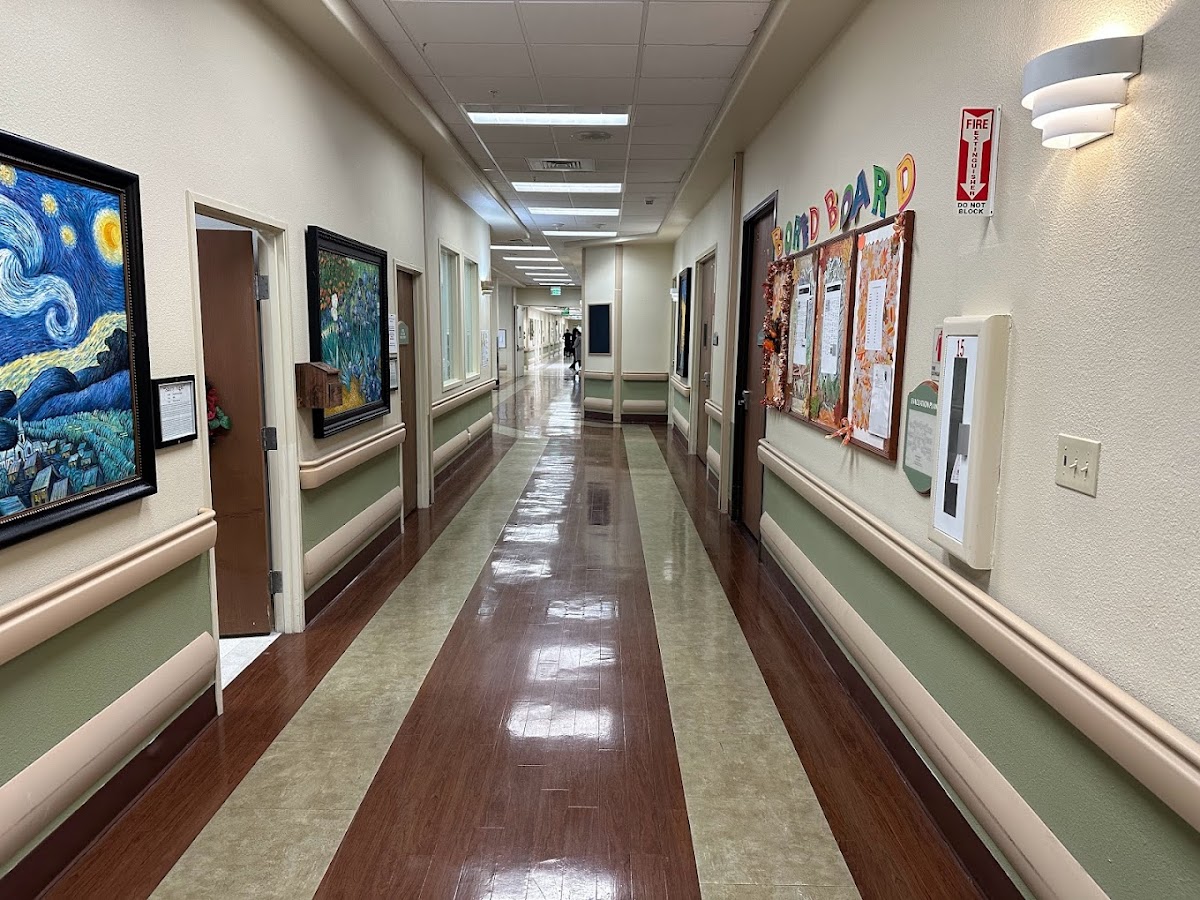 Mission Pines Nursing & Rehabilitation Center - Photo 6