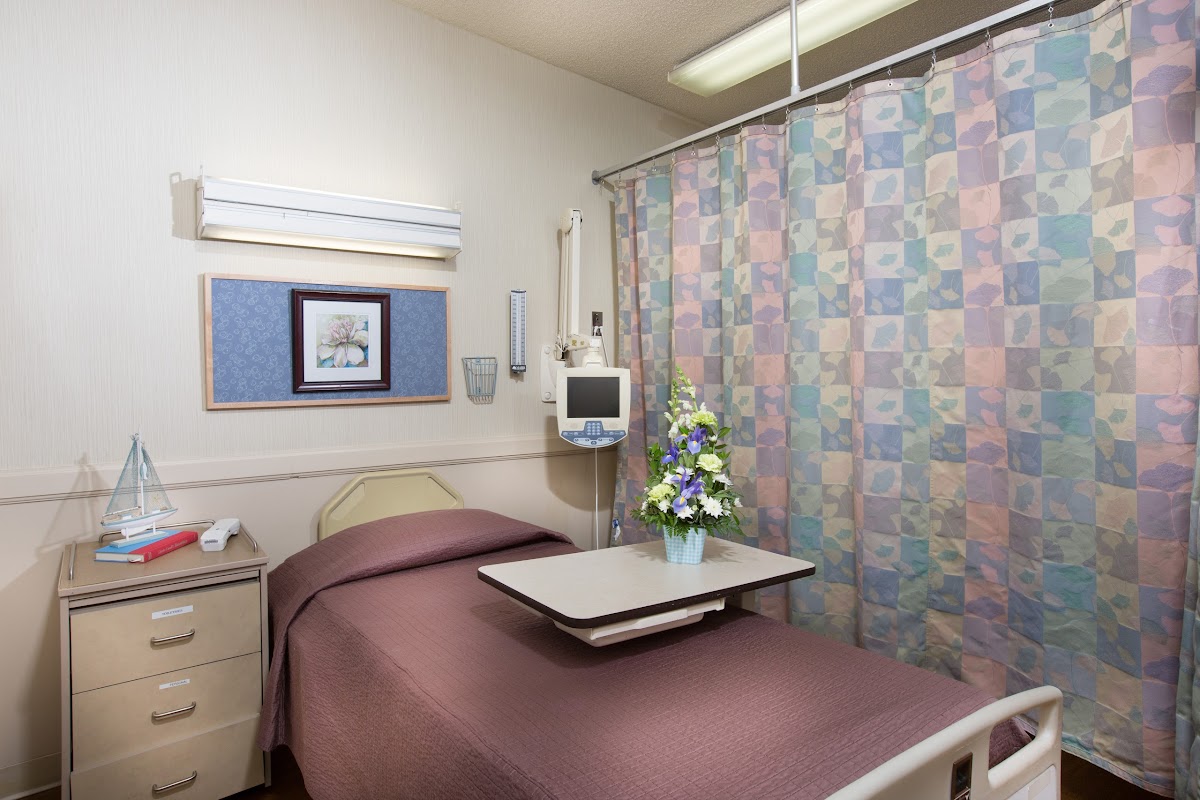 St. Joseph Transitional Rehabilitation Center - Photo 4